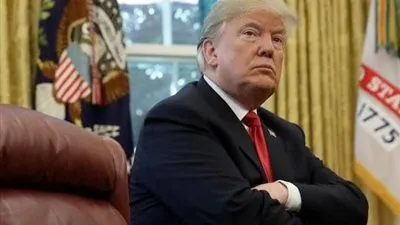 ترامب يتخذ قرارًا عاجلًا بشأن صحيفتي 