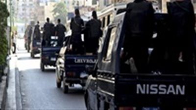 في حملات أمنية.. ضبط 17 قطعة سلاح ناري بالجيزة