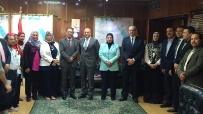 نقل الكهرباء توقع مع شركتين عقدين لتوريد محولات جديدة