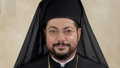 للمرة الأولى.. الأنبا باخوم يزور كنيسة السيدة العذراء بشبرا 
