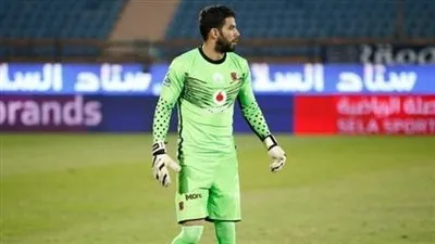 إصابة محمد محمود.. إكرامي يوجه رسالة لنجم الأهلي الصاعد