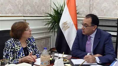 رئيس الوزراء يستعرض مشروع قانون لإنشاء المفوضية العليا للتعليم ما قبل الجامعي