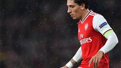 نجم أرسنال: روحنا المعنوية ارتفعت مجدداً 