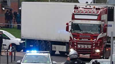 السفارة الصينية تطلب توضيحا بشأن جثث الـ39 شخصًا شرقي لندن