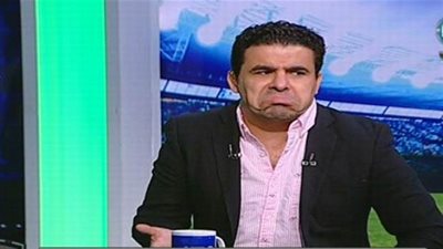 خالد الغندور يصدم محمد صلاح بسبب شارة كابتن المنتخب !