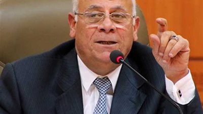 محافظ بورسعيد يكشف عن الاستعدادات لمواجهة الأمطار