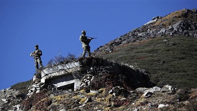 الهند والصين تبدأن 