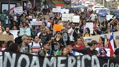 التظاهرات تجتاح البلاد.. استمرار الاحتجاجات في لبنان والعراق.. والمليونية تتصدر تشيلي