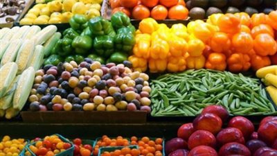 نائب رئيس شعبة الخضروات والفاكهة باتحاد الغرف التجارية يزف بشرى للمصريين