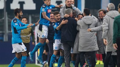 كبار أوروبا يتراجعون عن ضم نجم نابولي