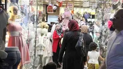 الغرفة التجارية للمصريين: انتظروا انخفاض أسعار الملابس الشتوية