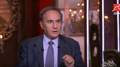 أسامة الغزالي حرب: تعويم الجنية بداية الإصلاح الحقيقي.. وله أثر خرافي