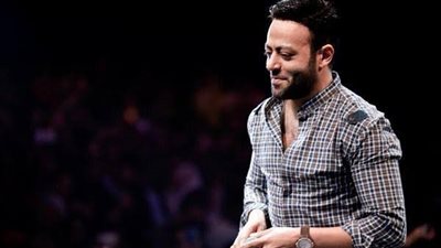  تامر عاشور وساندي في حفل بنادي 