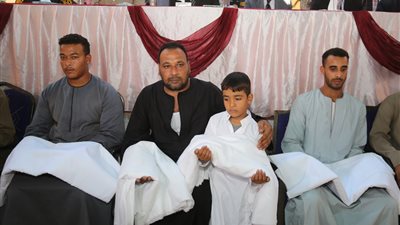 لأول مرة.. تقديم 4 قودة في أول صلح بمحافظة قنا  (صور)