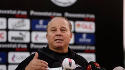 شوقي غريب يوجه رسالة هامة لنجم الأهلي.. ويثني على دعم الاتحاد المصري