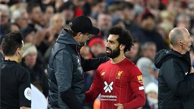 حالة من الذعر داخل ليفربول بسبب محمد صلاح