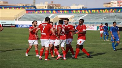 3 أسماء على طاولة فايلر.. الأهلي يقترب من حسم صفقة مميزة