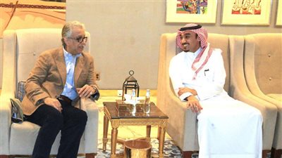 رئيس هيئة الرياضة والاتحاد الآسيوي يبحثان سبل تعزيز العلاقة 