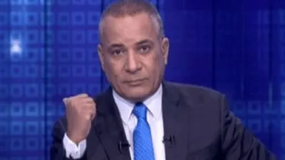 أحمد موسى محذرًا: 