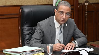 إنشاء مركز تسوق لعرض المنتجات اليدوية  في سوهاج 