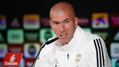 عاجل - زيدان يختار خليفته لقيادة ريال مدريد