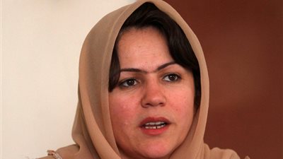 أول زعيمة حزب أفغانية: 