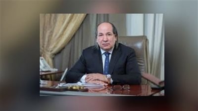 رئيس اقتصادية الوفد: هذا ما سيحدث للدولار الفترة المقبلة