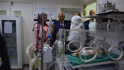 محافظ الدقهلية يتفقد مستشفى التأمين الصحي (صور)