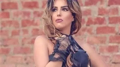 في عيد ميلادها.. محطات في حياة الفنانة دنيا عبدالعزيز