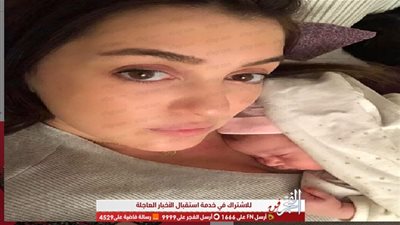 كندة علوش تحتفل بعيد ميلاد ابنتها 