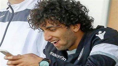 زميل عمرو ورده يكشف تفاصيل اشتباكه مع الجماهير اليونانية وحقيقة عدم إلتزامه