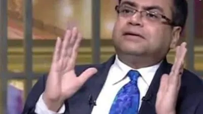 رفعت فكري: أتعرض لحملات نقد بسبب أرائي الدينية وأوافق على رسامة المرأة قسيسة (حوار)