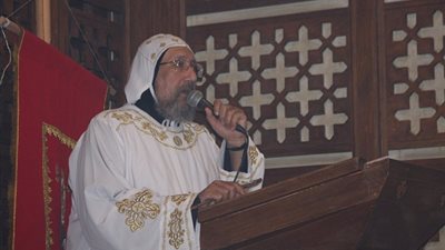 الأنبا إرميا يترأس قداس الأربعين للشماس جورج فريد في كنيسة العذراء والأنبا رويس بالكاتدرائية