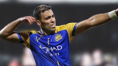 الدوري السعودي.. مزاعم عن مؤامرة ضد عبد الرزاق حمد الله