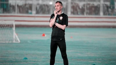 ميتشو يطمئن على ثنائي الزمالك عقب تعافيهم من الإصابة