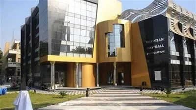 اتحاد الكرة يكشف عن موعد عودة الجماهير للملاعب المصرية ومفاجأة تطبيق الـ 