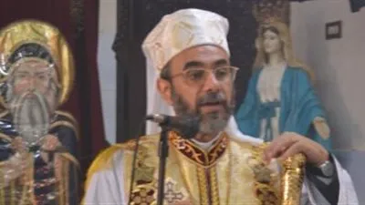 الأنبا دانيال يزور كنيسة يسوع الملك بالمنصورة (صور)