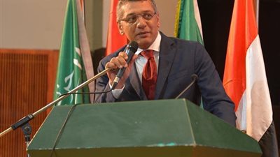 بعد وصول النمو لـ5.6%.. صناعة الوفد: الإصلاحات الاقتصادية بدأت تؤتي ثمارها