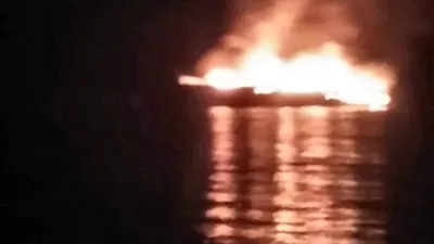 عاجل.. النيابة تخلي سبيل 3 غواصين من طاقم المركب المحترق بمرسى علم