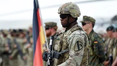 الناتو يبدأ تدريب الذئب الحديدي بالقرب من الحدود الروسية