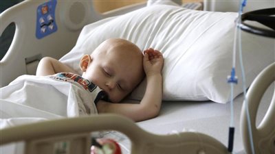 خبراء: 85 ٪ من الأطفال الذين يعانون من سرطان الدم يمكن علاجهم