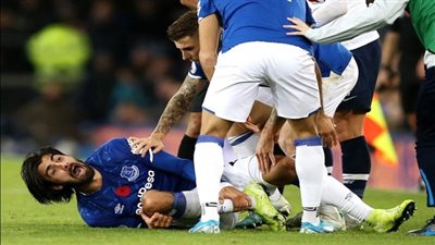 إيفرتون يصدر بيانًا رسميا بشأن اصابة اندريه غوميز المروعة