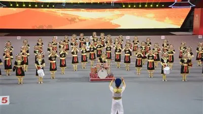 وسط إعجاب جماهيري.. الموسيقات العسكرية المصرية تواصل عروضها المتميزة بالصين 