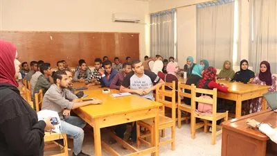 جهاز البيئة يوعي طلاب جنوب الوادي في قنا حول 