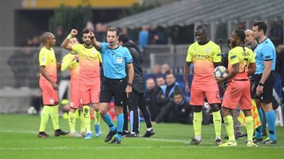 بمشاركة ثلاث حراس.. مانشستر سيتي يتعادل مع أتالانتا في دوري أبطال أوروبا