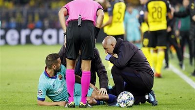 برشلونة يكشف تفاصيل جديدة بشأن إصابة جوردي ألبا