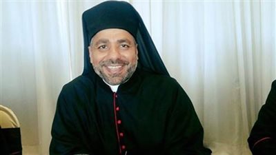 الأنبا عمانوئيل عياد يهنئ رئيس مدينة الغردقة بالمولد النبوي الشريف