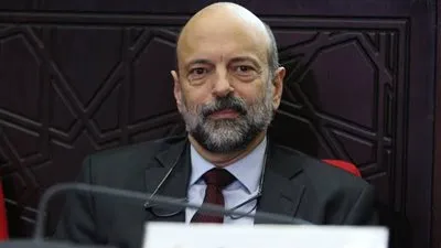 عمر الرزاز: التعديل الوزاري جاء بعد حزمة إجراءات تحفيزية