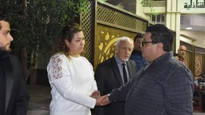 بدء عزاء مدرب الأسود الشهير محمد الحلو (صور) 