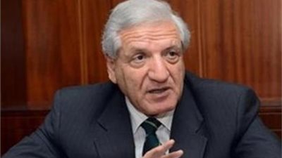 فخري الفقي: أتوقع تراجع الدولار أمام الجنيه الفترة المقبلة لهذه الأسباب